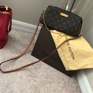 Louis Vuitton monogram  Eva clutch  pruse